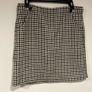 Ann Taylor Black White Houndstooth Wool Blend Pencil Skirt 8